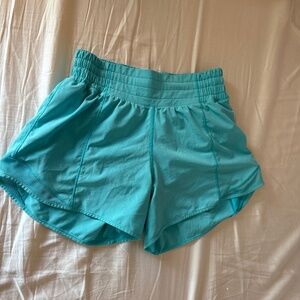 Lululemon hotty hot shorts 4” high rised cyan blue